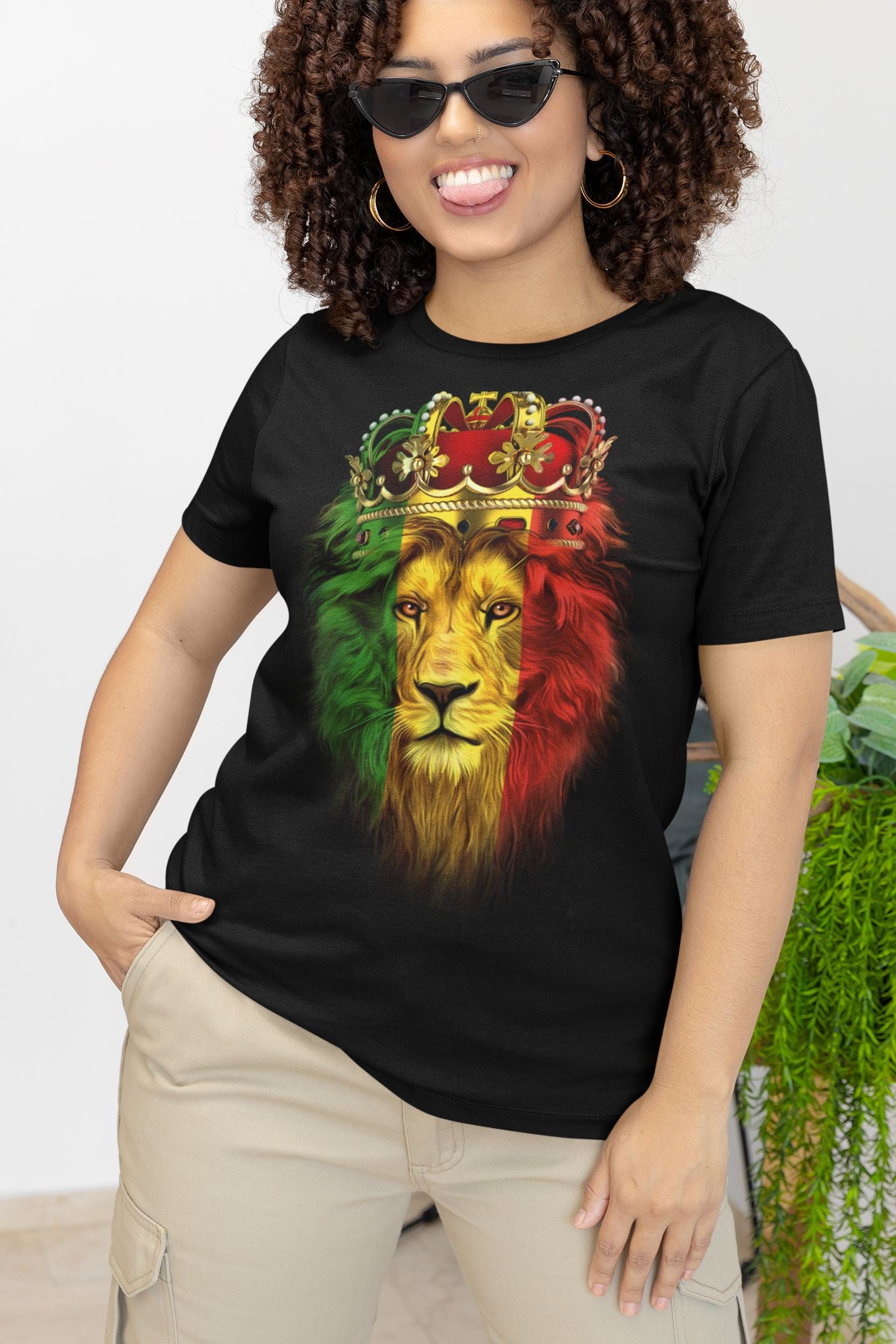 Lion Crown T-shirt Apparel Gearment 