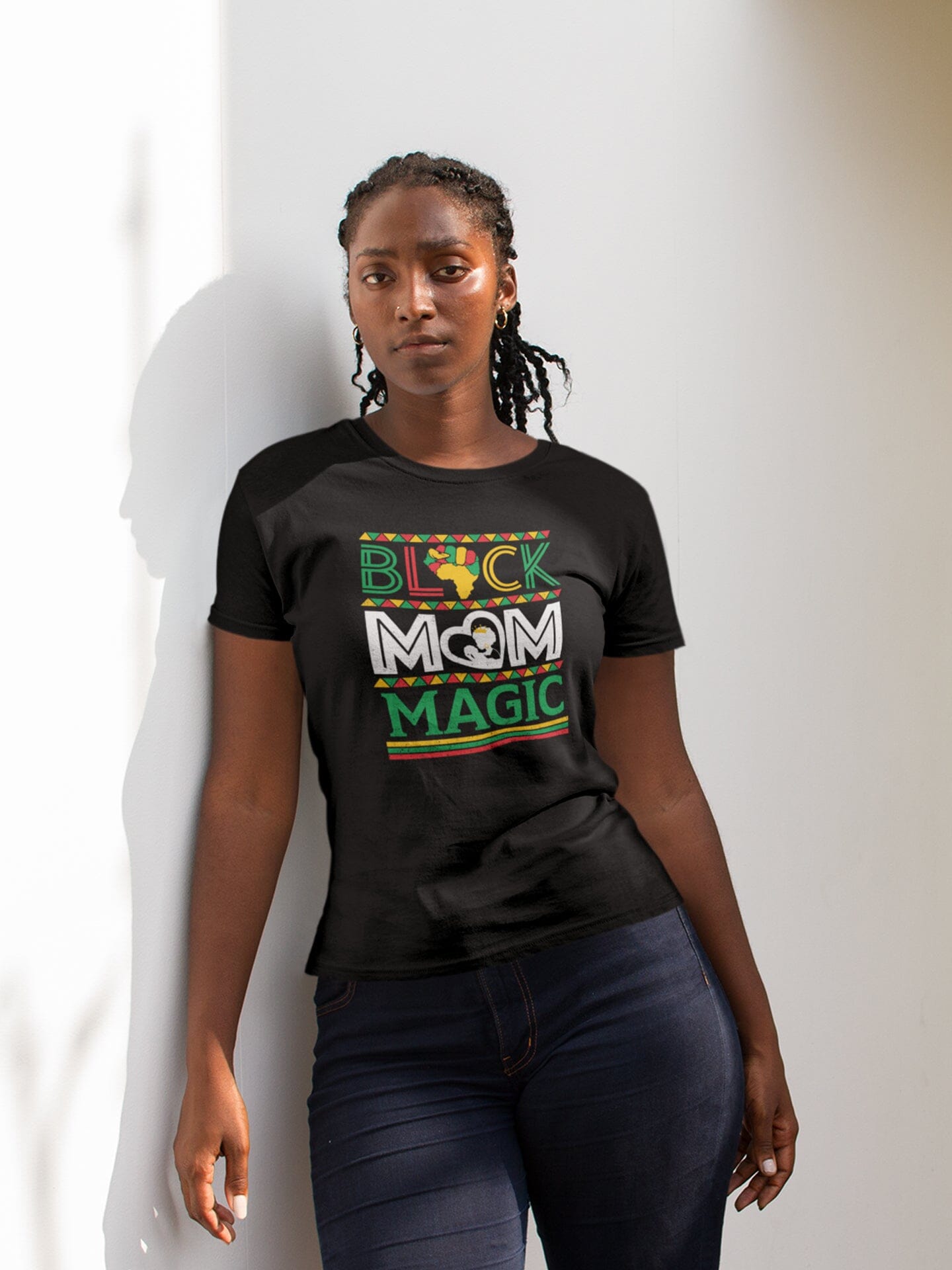 Black Mom Magic T-shirt Apparel Gearment 